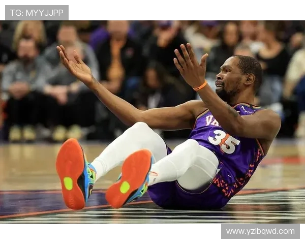 谢泼德反击接杜兰特妙传双手暴扣 火箭轰出七比零追平比分瞬间